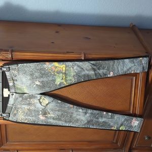 Nicole Miller Artelier Skinny Pants Size 8